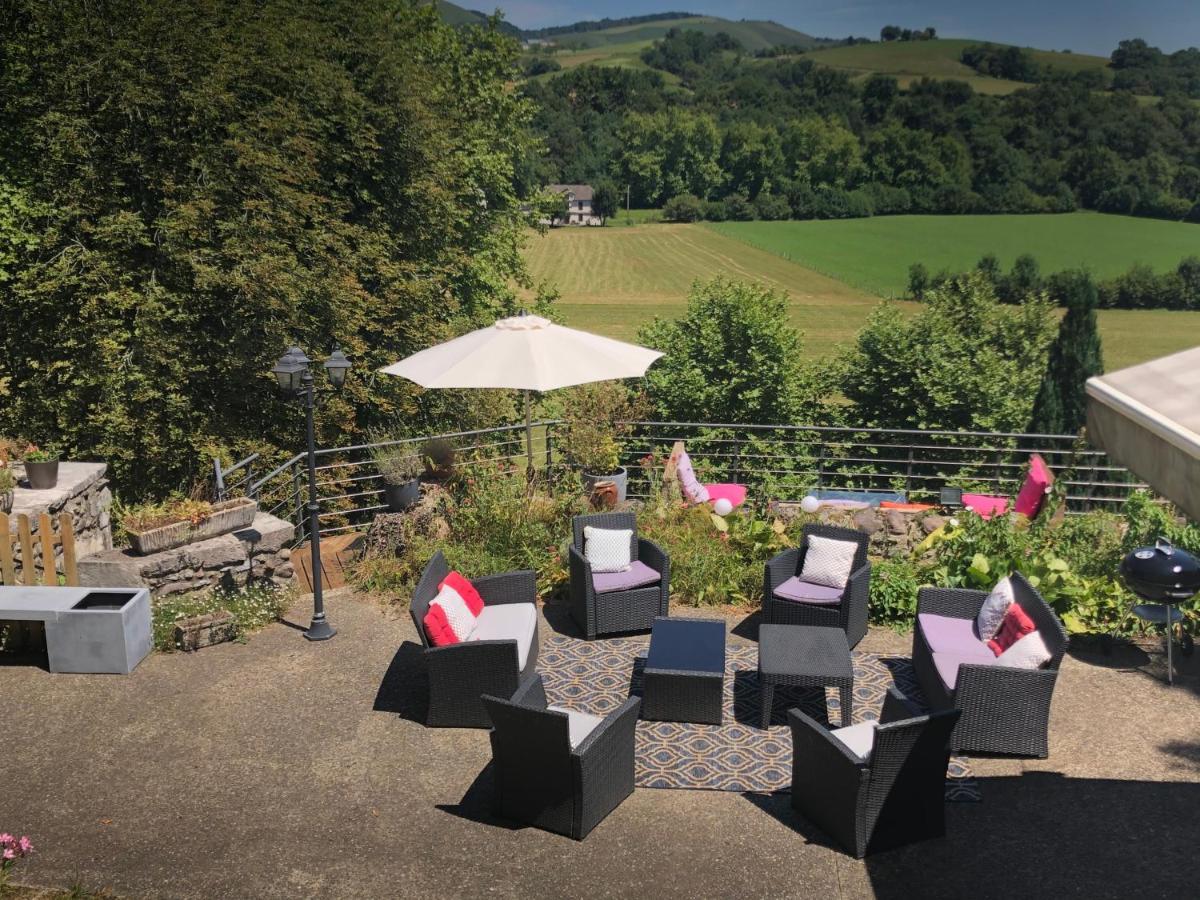 Chateau Porthos Tranquillite Des Pyrenees Lanne-en-Baretous Exterior foto